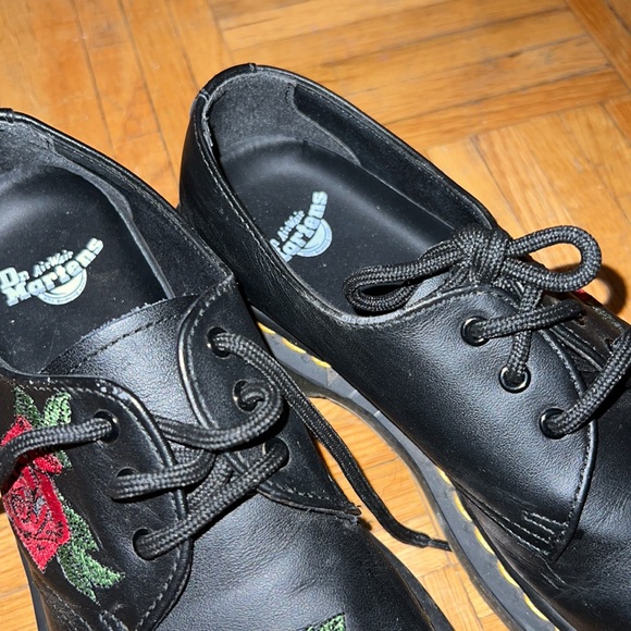 Low Floral Doc Martens - Picture 7 of 7